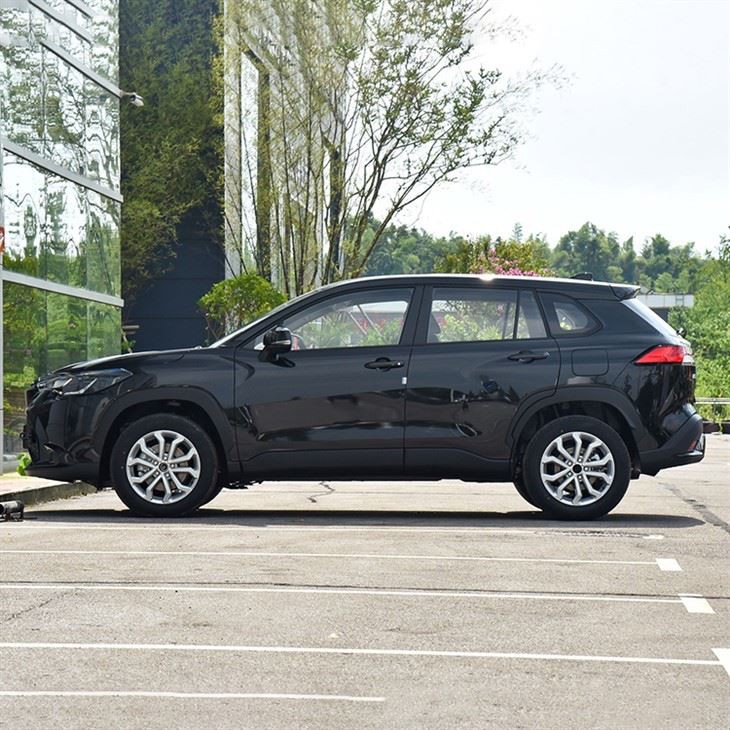 Toyota Frontlander AWD SUV